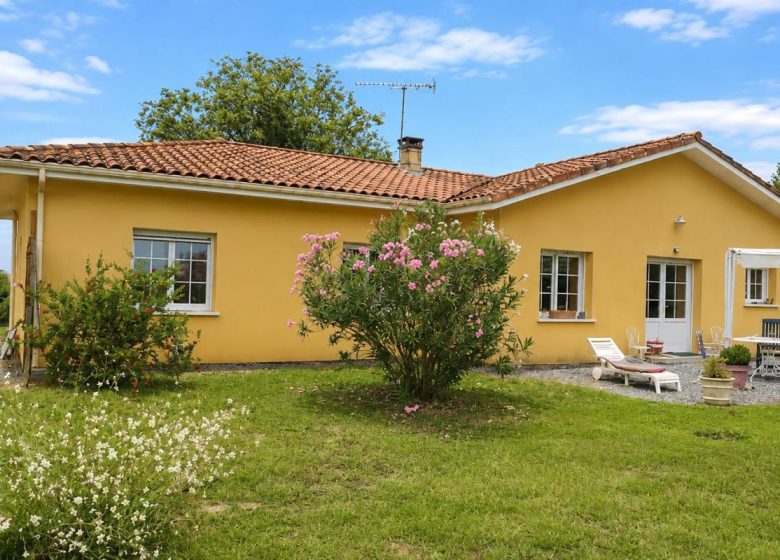 53150519  – Maison – 5 pièces à ST LON LES MINES