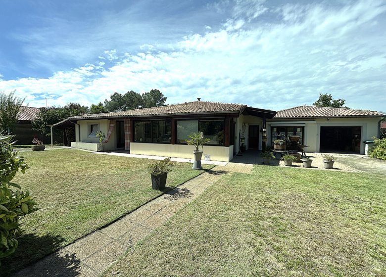 53149866  – Maison – 5 pièces à GASTES