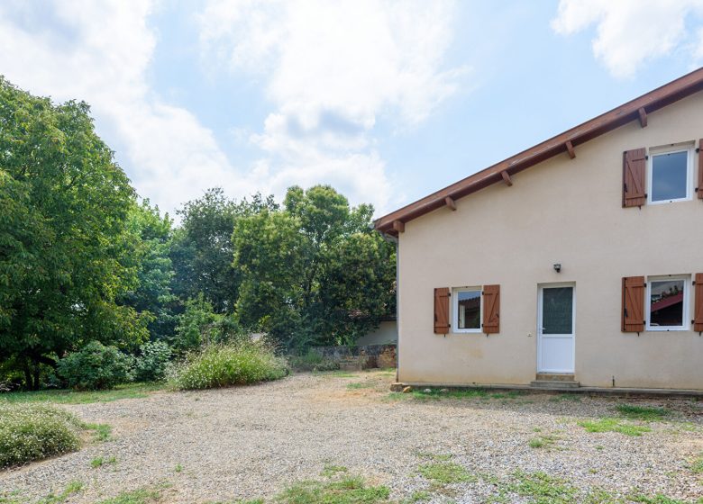 53151482  – Maison – 4 pièces à MUGRON