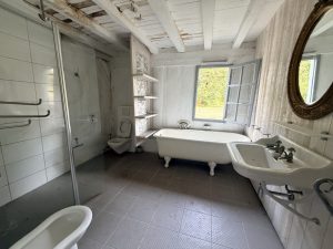 53151188  – Maison – 7 pièces à GAREIN