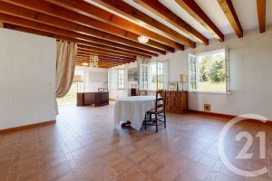 53152433  – Maison – 8 pièces à ST LAURENT DE GOSSE