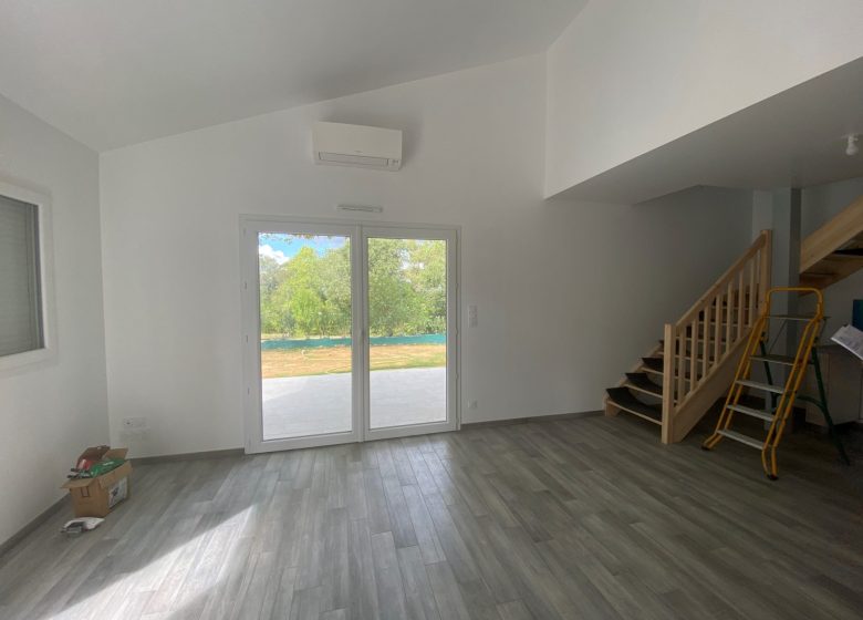 53151111  – Maison – 3 pièces à CASTAIGNOS SOUSLENS
