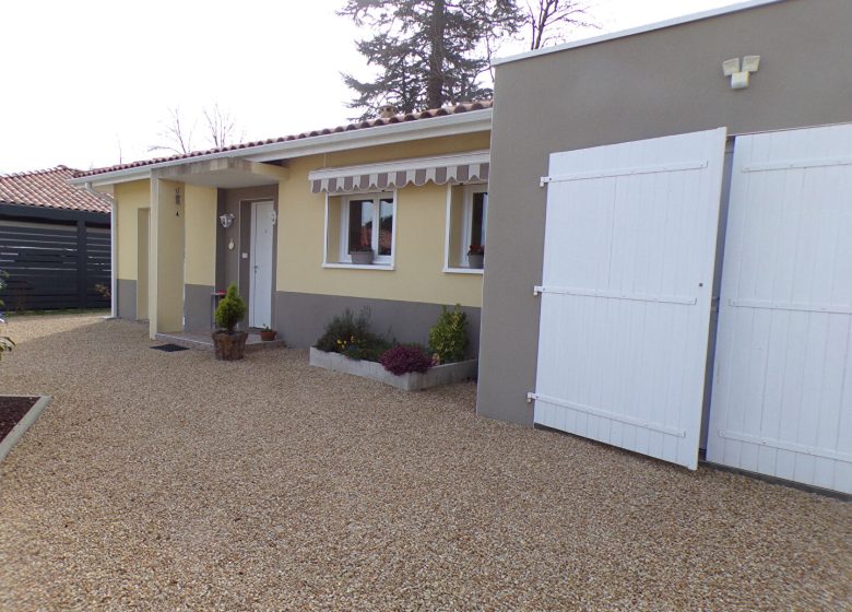 52686452  – Maison – 5 pièces à HAGETMAU
