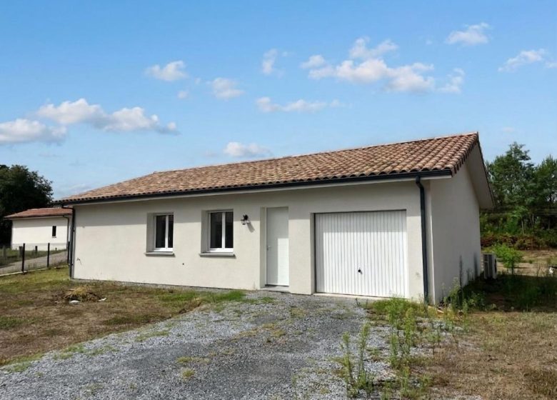 53153853  – Maison – 4 pièces à MORCENX