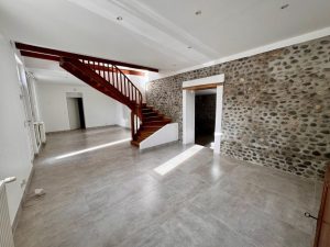 53153907  – Maison – 4 pièces à PUYOO