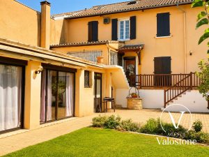 53155497  – Maison – 9 pièces à HAGETMAU