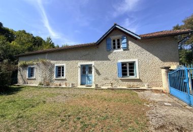 53155509  – Maison – 4 pièces à CASTELNAU RIVIERE BASSE