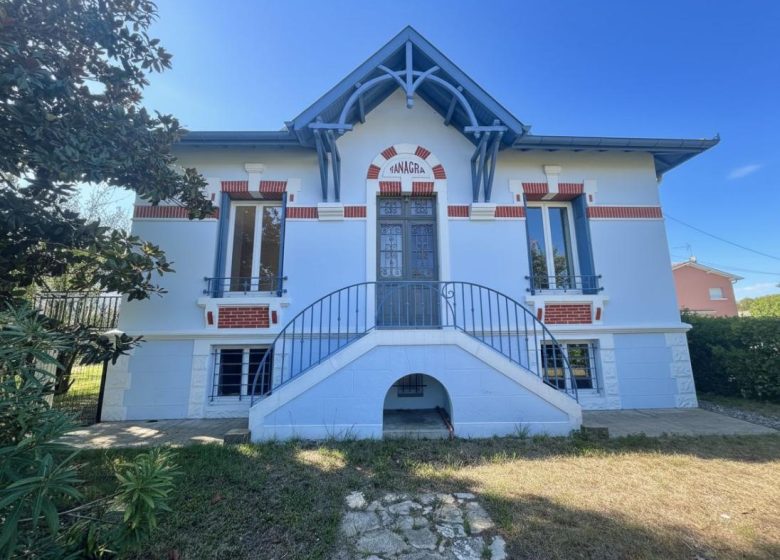 53156900  – Maison – 6 pièces à DAX