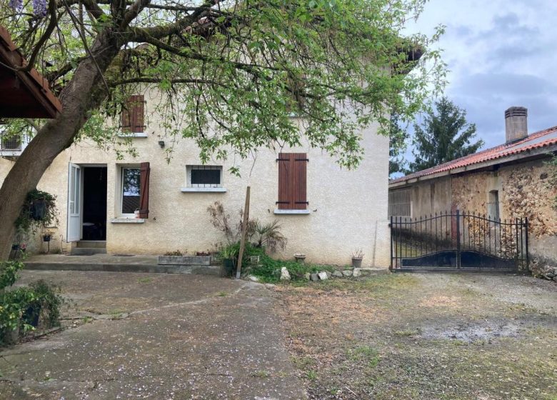 53156994  – Maison – 4 pièces à BASTENNES