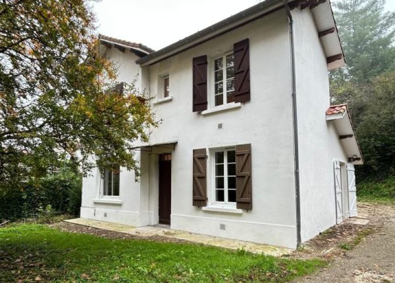 53157131  – Maison – 3 pièces à AIRE SUR L ADOUR