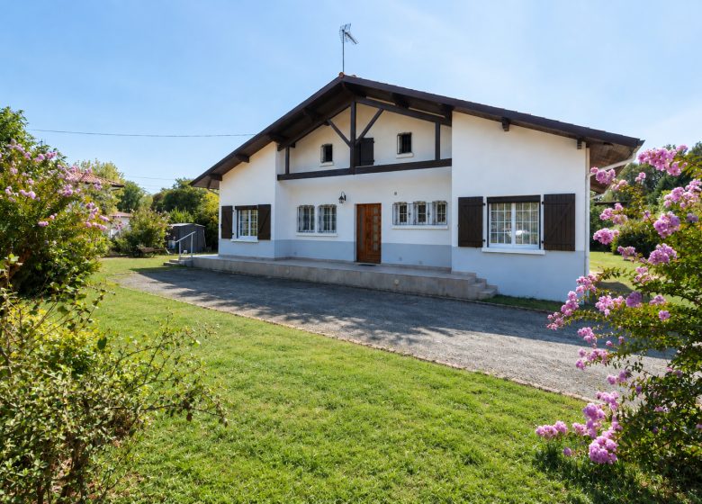 53166938  – Maison – 4 pièces à NARROSSE