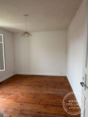 53165088  – Maison – 5 pièces à VILLENAVE