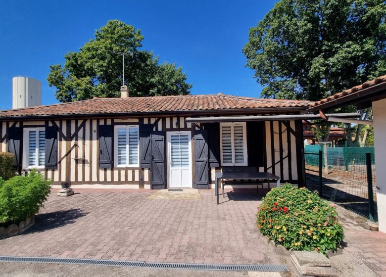 53165979  – Maison – 5 pièces à LINXE