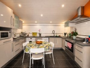 53168753  – Maison – 8 pièces à SAUBION