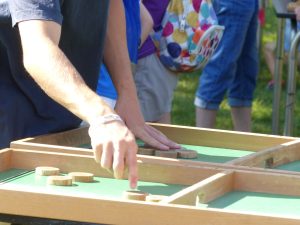 Jeux traditionnels en bois