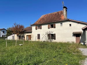 52783987  – Maison – 9 pièces à SAUVETERRE DE BEARN
