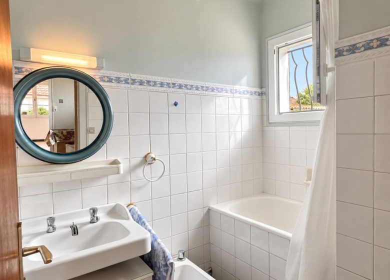 53172783  – Maison – 5 pièces à PEYREHORADE
