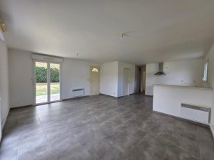 53172620  – Maison – 5 pièces à ST PIERRE DU MONT