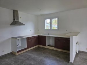 53172620  – Maison – 5 pièces à ST PIERRE DU MONT