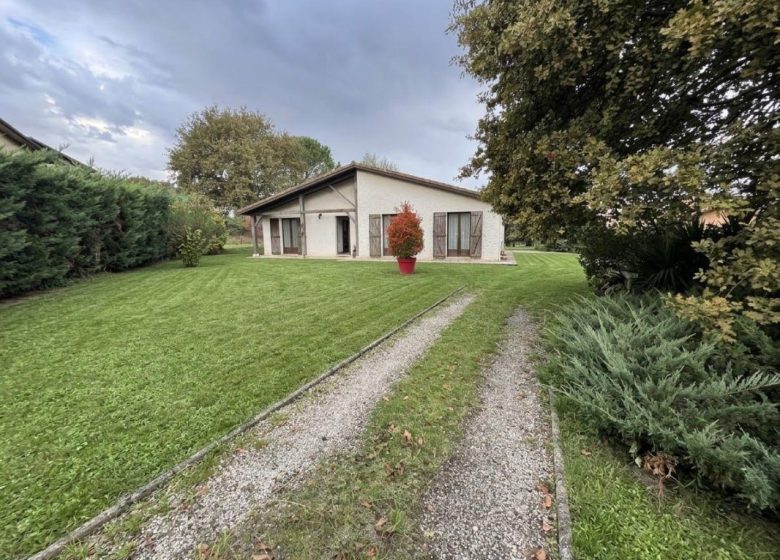 53172584  – Maison – 4 pièces à ST PIERRE DU MONT
