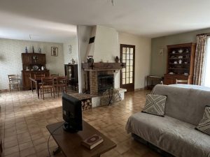53172584  – Maison – 4 pièces à ST PIERRE DU MONT