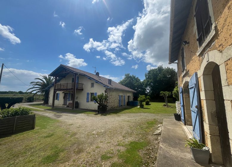 52845594  – Maison – 7 pièces à MUGRON