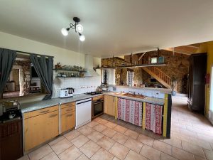 52845594  – Maison – 7 pièces à MUGRON