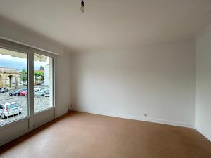 53164094  – Appartement – 3 pièces à AIRE SUR L ADOUR