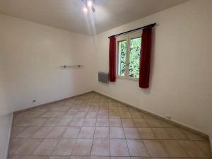 52343800  – Maison – 5 pièces à AIRE SUR L ADOUR
