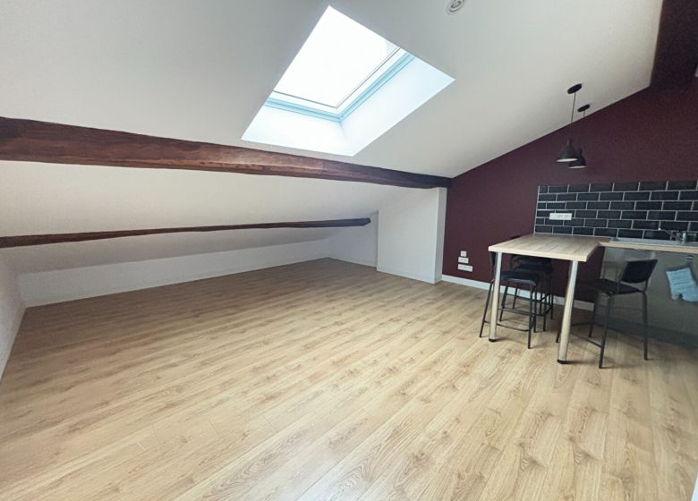 51629737  – Appartement – 2 pièces à MONT DE MARSAN
