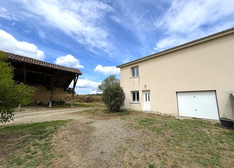 53163295  – Maison – 3 pièces à GEAUNE