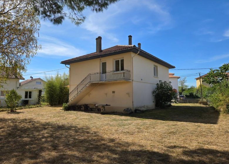 53180170  – Maison – 4 pièces à PLAISANCE