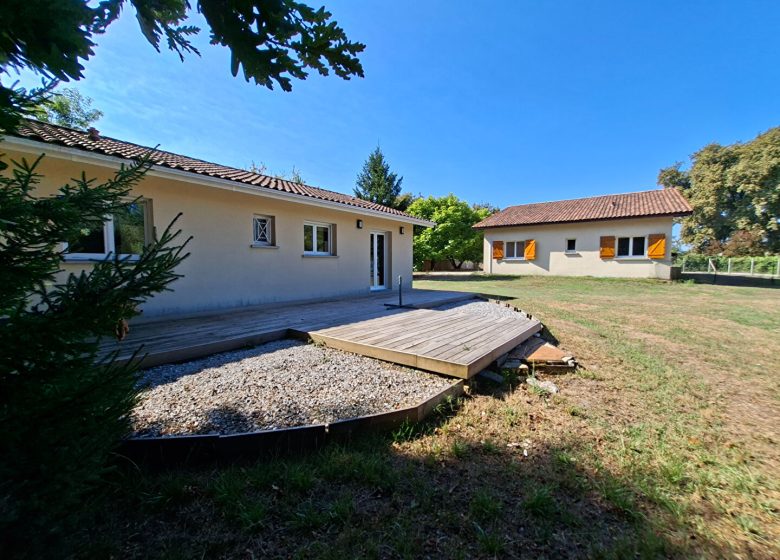 53179393  – Maison – 4 pièces à LEON