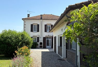 53181053  – Maison – 7 pièces à PONTONX SUR L ADOUR