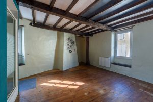 53052252  – Maison – 5 pièces à AMOU