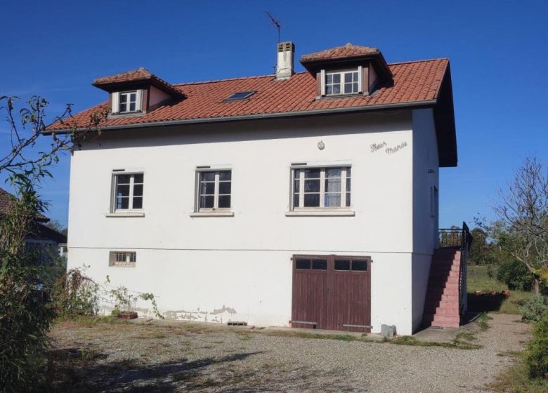53186494  – Maison – 7 pièces à ORTHEVIELLE