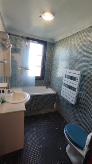 53186494  – Maison – 7 pièces à ORTHEVIELLE