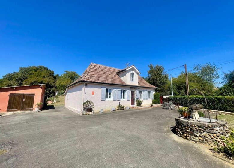 53186462  – Maison – 5 pièces à PORTET