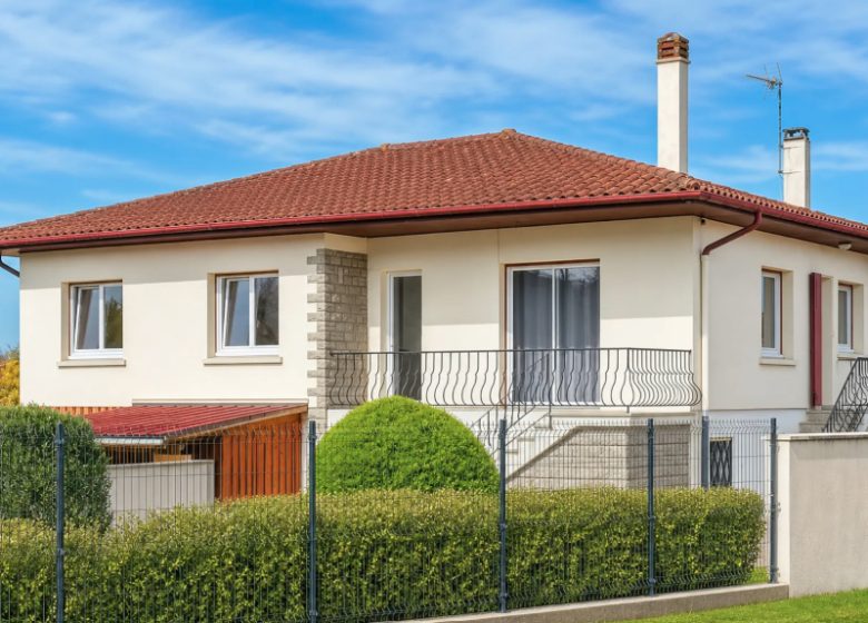 53182872  – Maison – 7 pièces à ANGRESSE