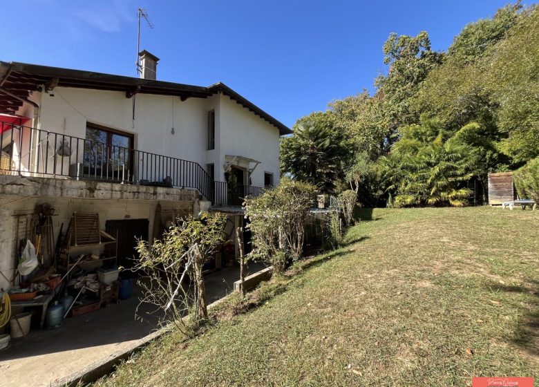 53184014  – Maison – 4 pièces à ST LAURENT DE GOSSE