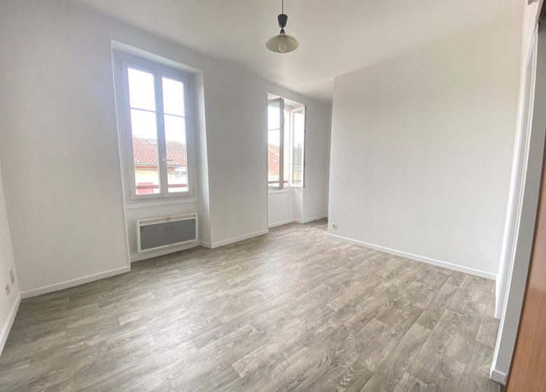 53188316  – Appartement – 2 pièces à MONT DE MARSAN