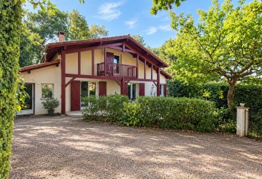 53193145  – Maison – 4 pièces à LEON