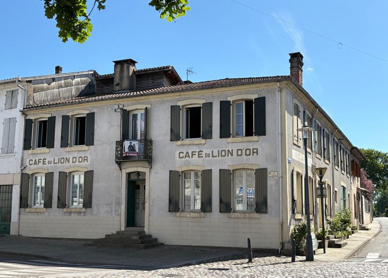 53002393  – Maison – 11 pièces à TARTAS