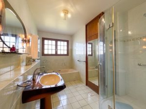 53195184  – Maison – 5 pièces à CARCEN PONSON