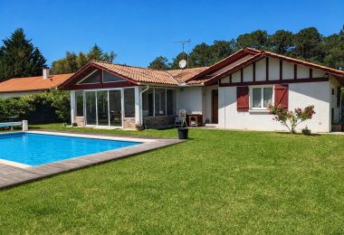 53194601  – Maison – 6 pièces à TARNOS
