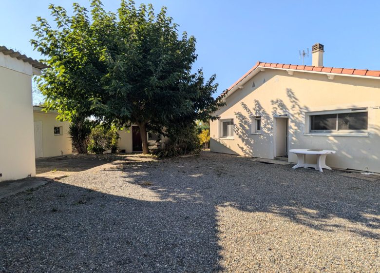 53199361  – Maison – 4 pièces à HAGETMAU