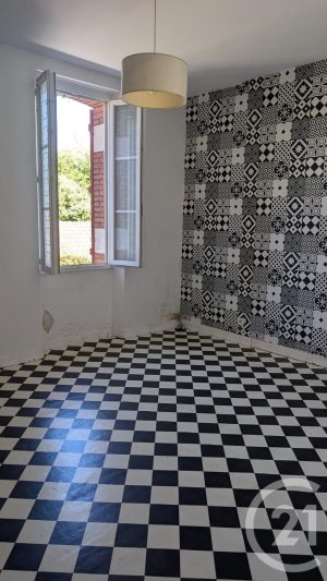 53197947  – Maison – 13 pièces à MONT DE MARSAN