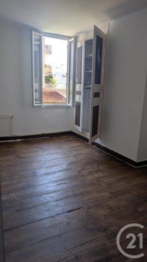 53199807  – Maison – 4 pièces à MONT DE MARSAN