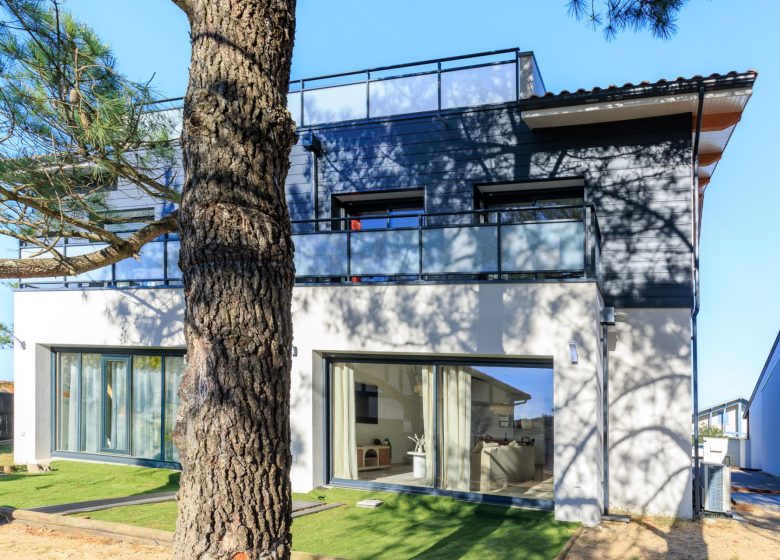 53197437  – Maison – 10 pièces à CAPBRETON