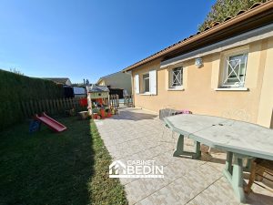 53197941  – Maison – 5 pièces à GOOS